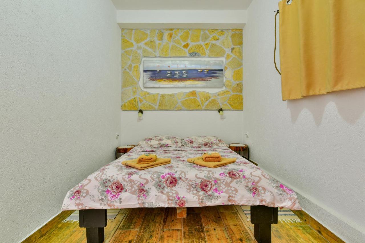 Pataki Guesthouse Petrovac Exterior photo